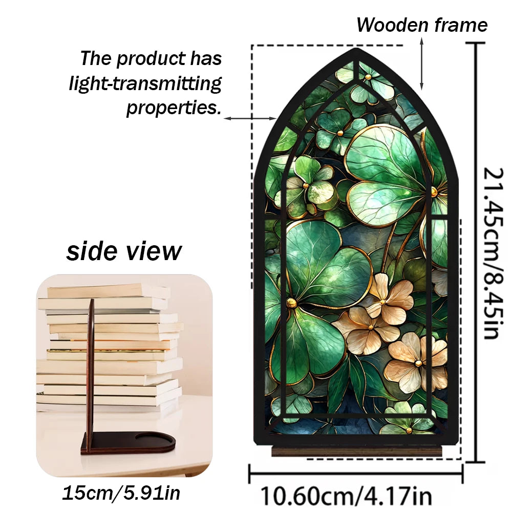 Lucky Clover — Candlelight Window
