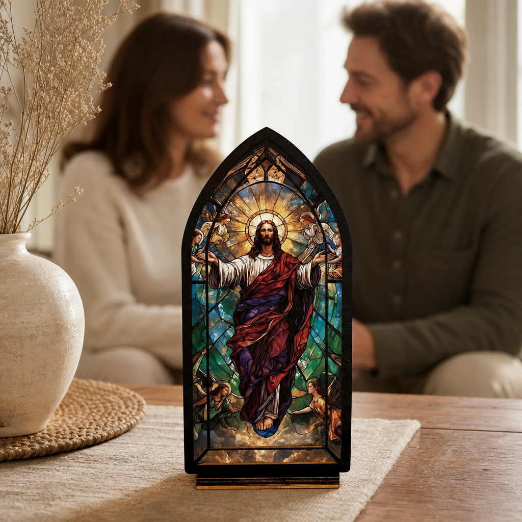 Risen Christ — Lumenvale human gift